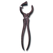 Applicator for pig nose Ring
